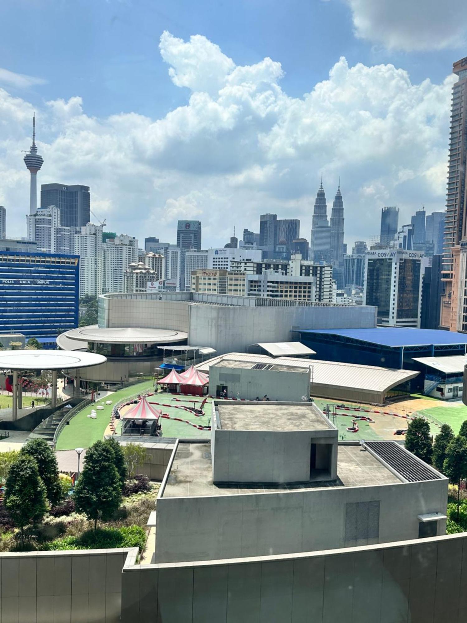 Lucentia Residences By Moonlight Home Stay! Kuala Lumpur Exteriör bild